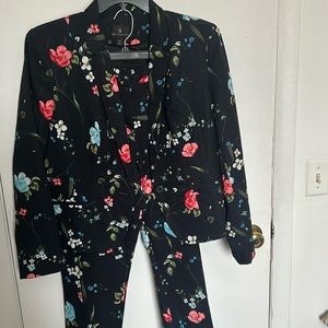 Floral print Capri pantsuit